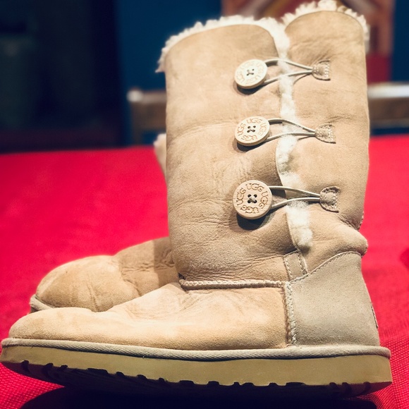 UGG Shoes - Uggs